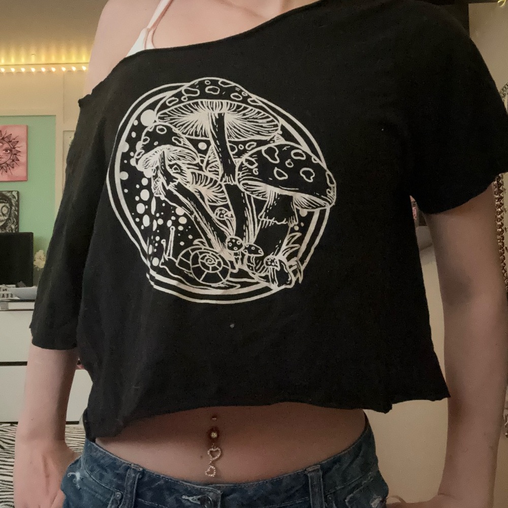 Black Graphic Off-Shoulder Top